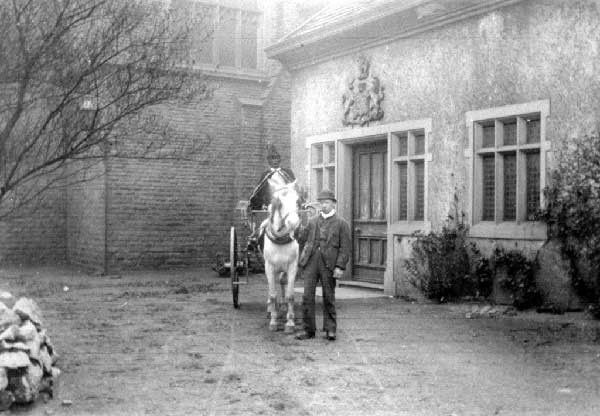 Sir Ralph De Assheton, The Black Knight's Horse